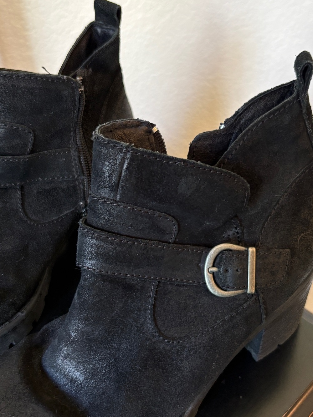 Vintage Born leather boots with silver buckle